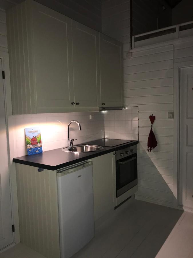 Waterfront Twin Cabin Stamsund Exterior photo