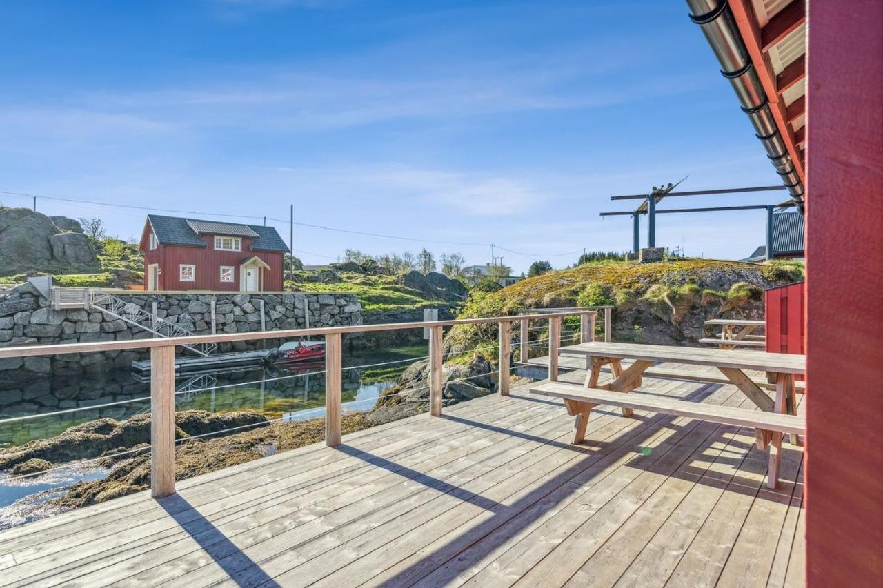 Waterfront Twin Cabin Stamsund Exterior photo