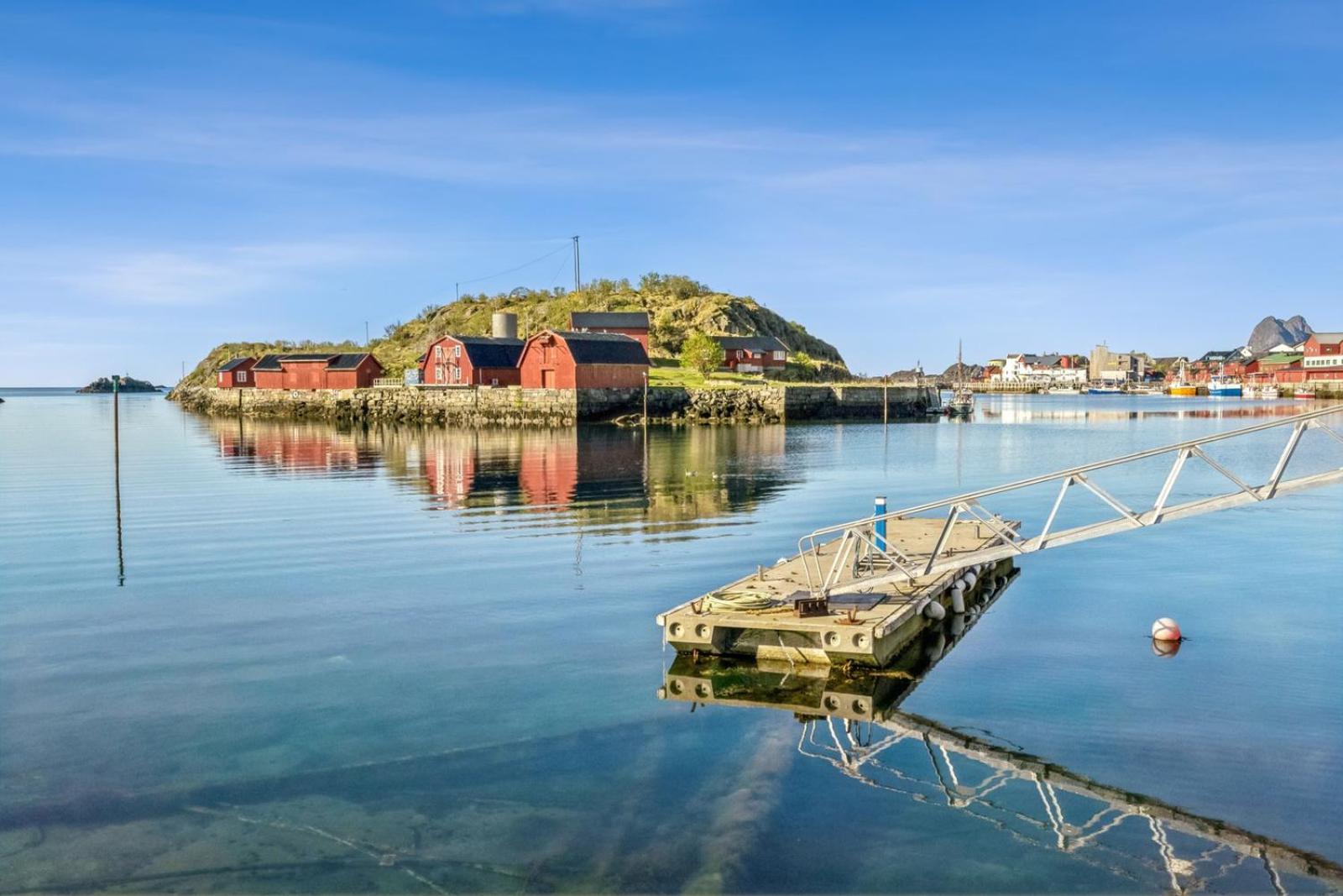 Waterfront Twin Cabin Stamsund Exterior photo